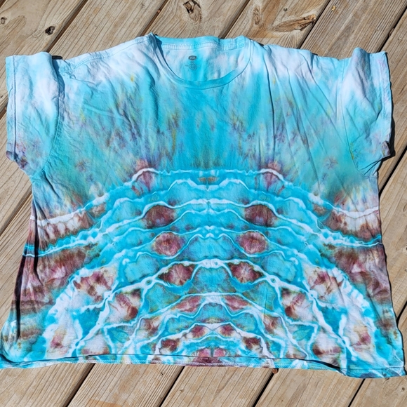2XL ice dyed tshirt - Picture 3 of 4